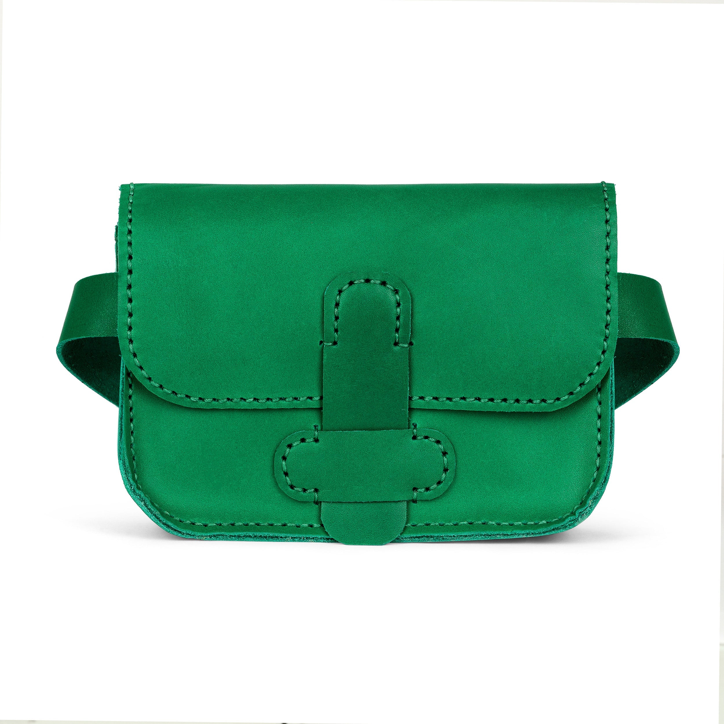 LOLA Y TULA The Lolita Emerald — lifestyle context