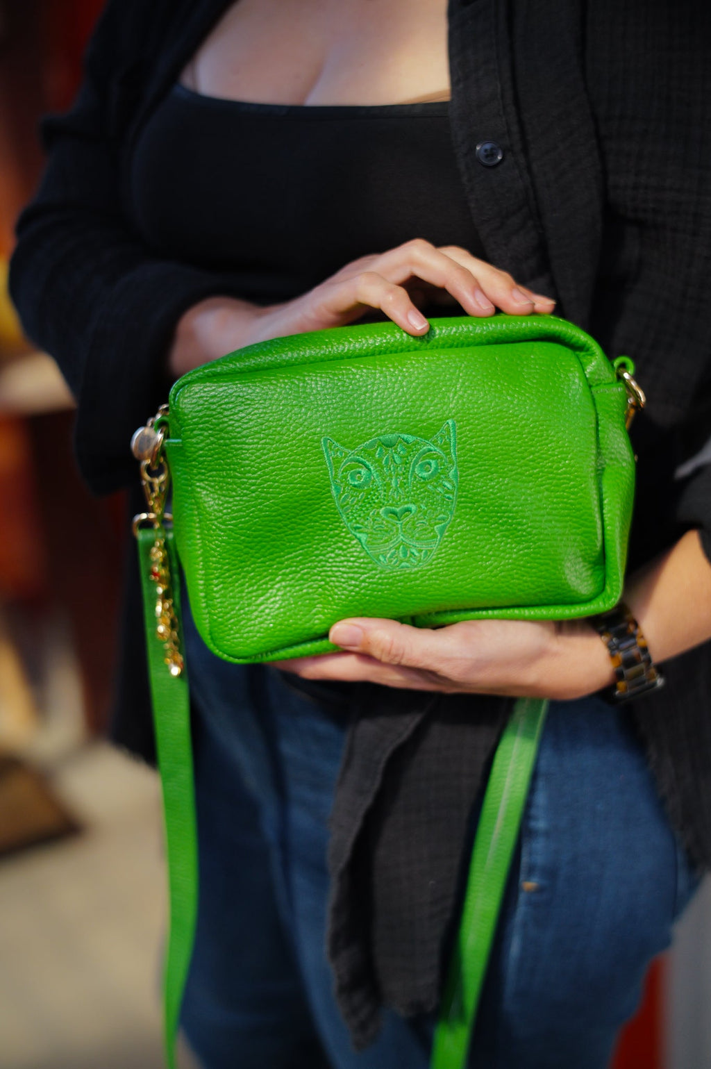 LOLA Y TULA Jaguar Lucia Crossbody Green — main product shot