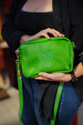 LOLA Y TULA Jaguar Lucia Crossbody Green — main product shot