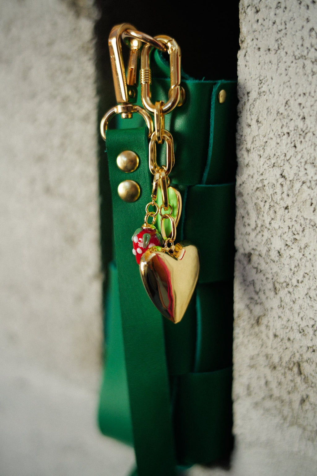LOLA Y TULA Amor Bag Charm — detail close-up