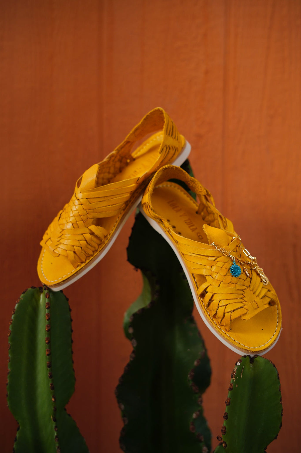 LOLA Y TULA Yellow Leather Pachuco Huarache — main product shot