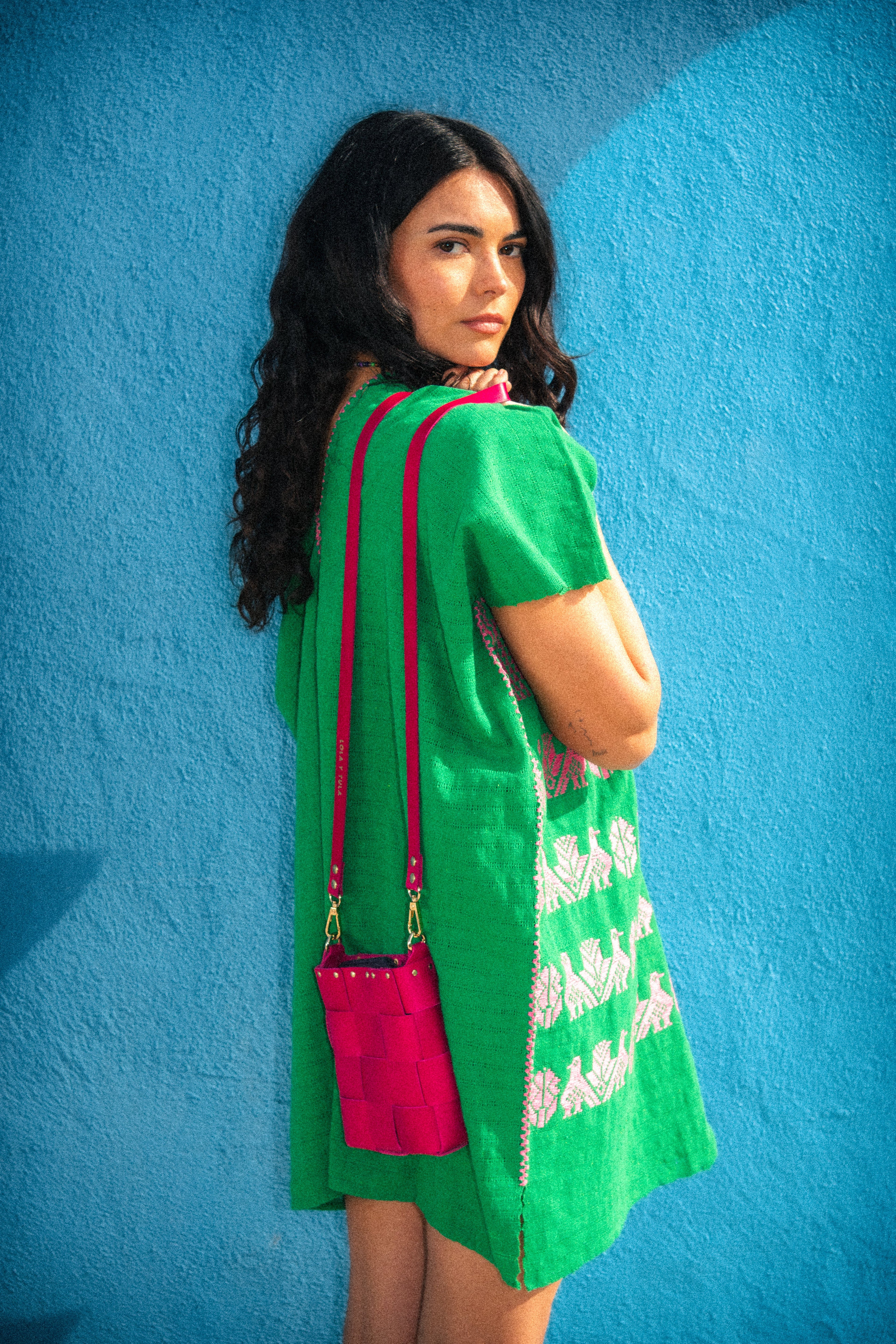 LOLA Y TULA The Mini Tula Hot Pink — lifestyle context