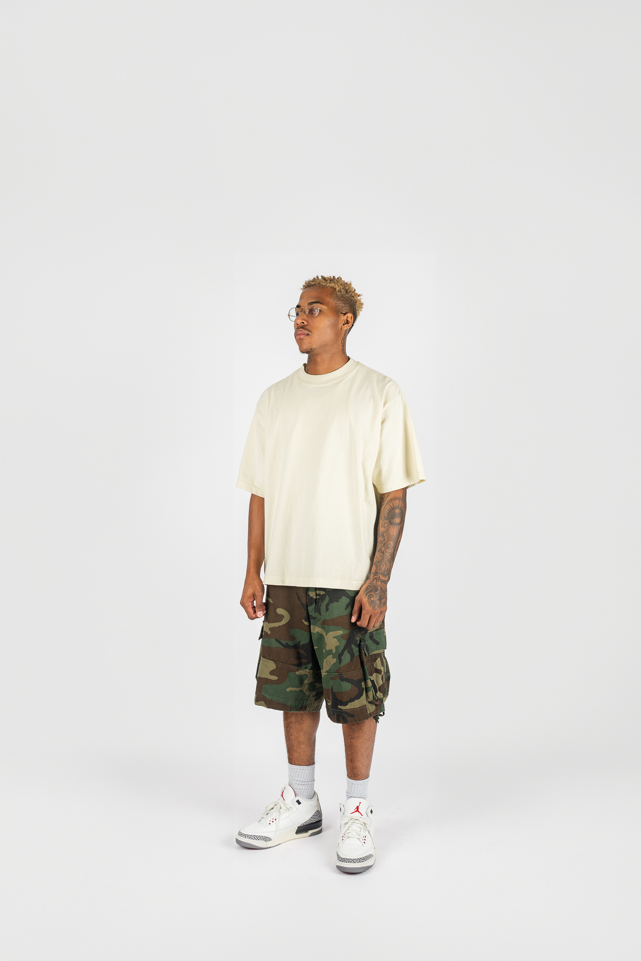 Superline Superline Vintage Utility Cargo Shorts — detail shot 7