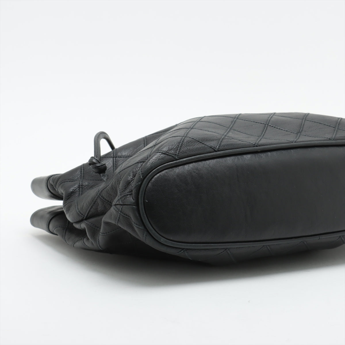 Bolt Boutique Chanel Lambskin Black Quilted Shoulder Bag 0 Series #3752 — side view