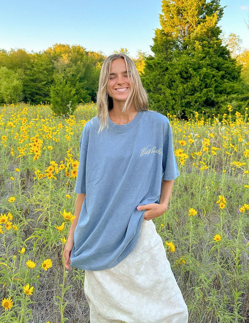 Elevated Faith Way Maker Unisex Tee — alternative angle