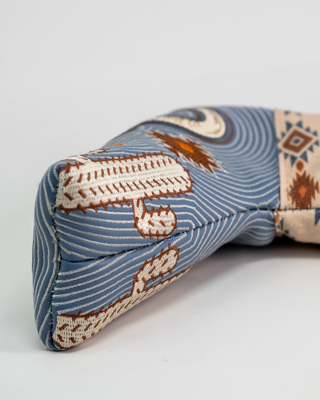 Pins and Aces Western Aesthetic - Blade Putter Cover — detail close-up