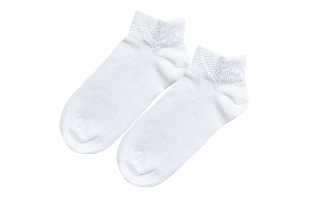 tittimitti tittimitti® Kids 98% Organic Cotton Ankle Socks 5-Pack – Breathable Lightweight Socks for Active Kids — back view