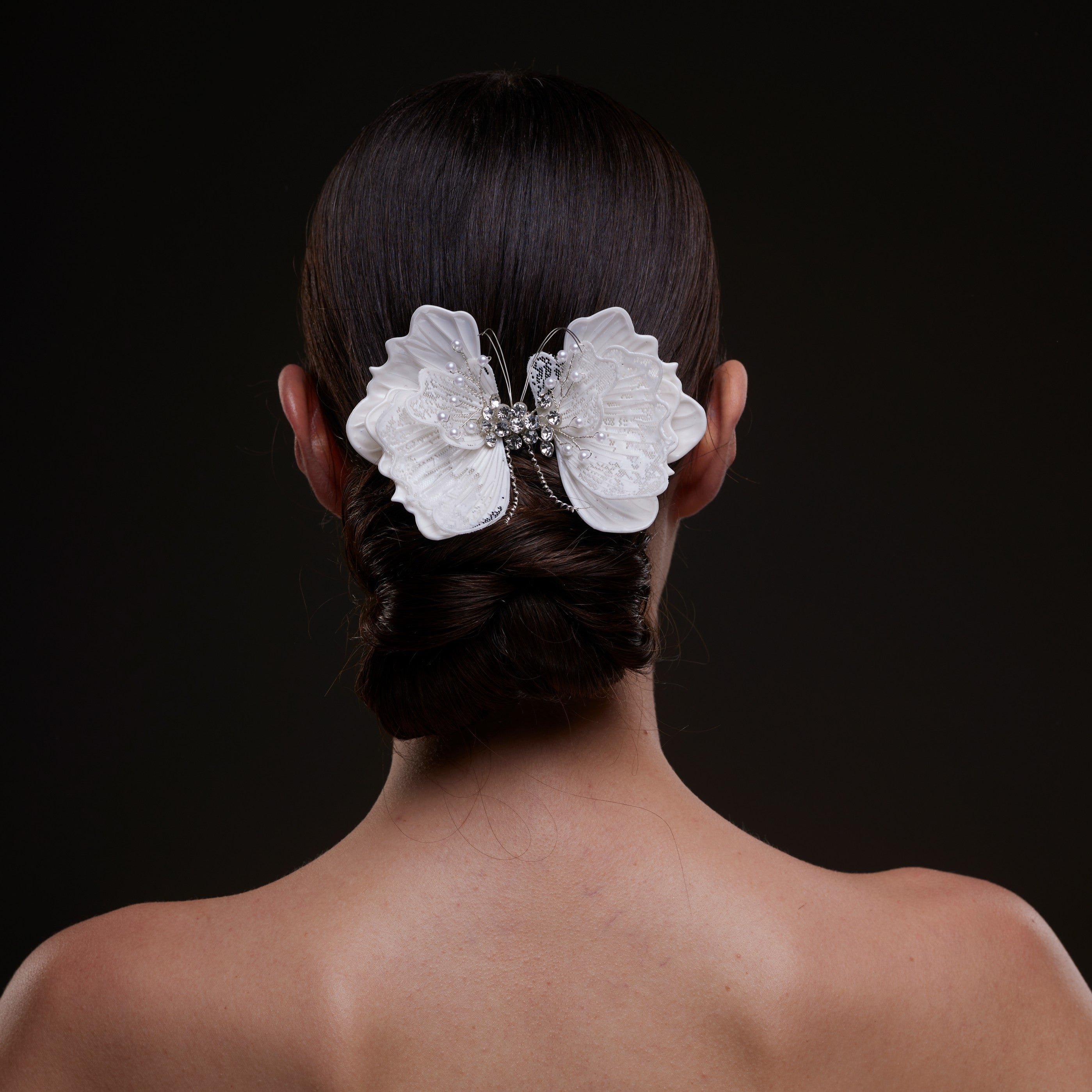 White Butterfly Flower Hair Comb – Bridal Port, view 8