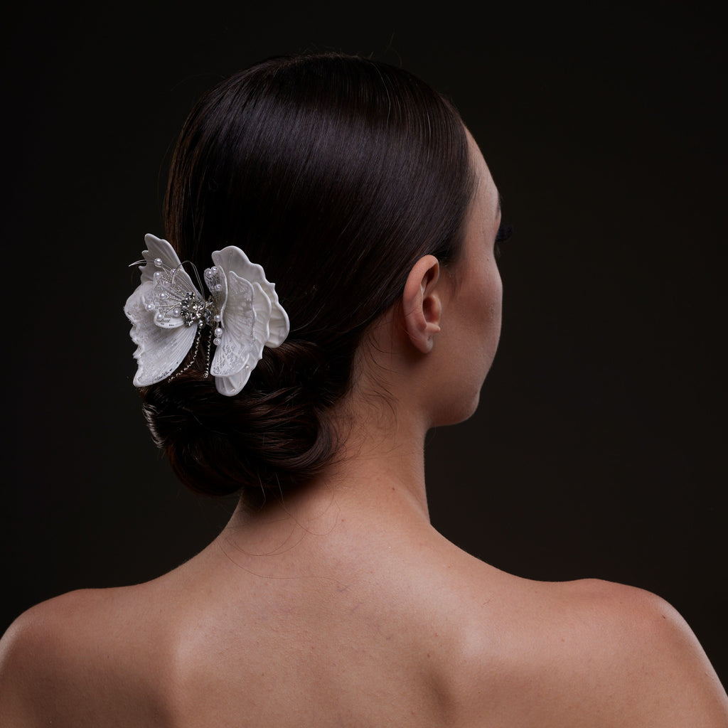 White Butterfly Flower Hair Comb – Bridal Port, view 7
