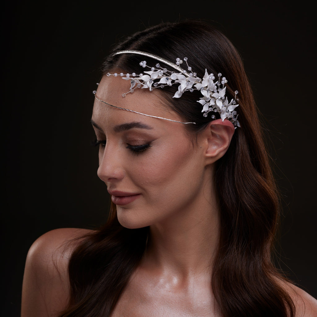 White Floral Bridal Hair Band – Bridal Port, view 3