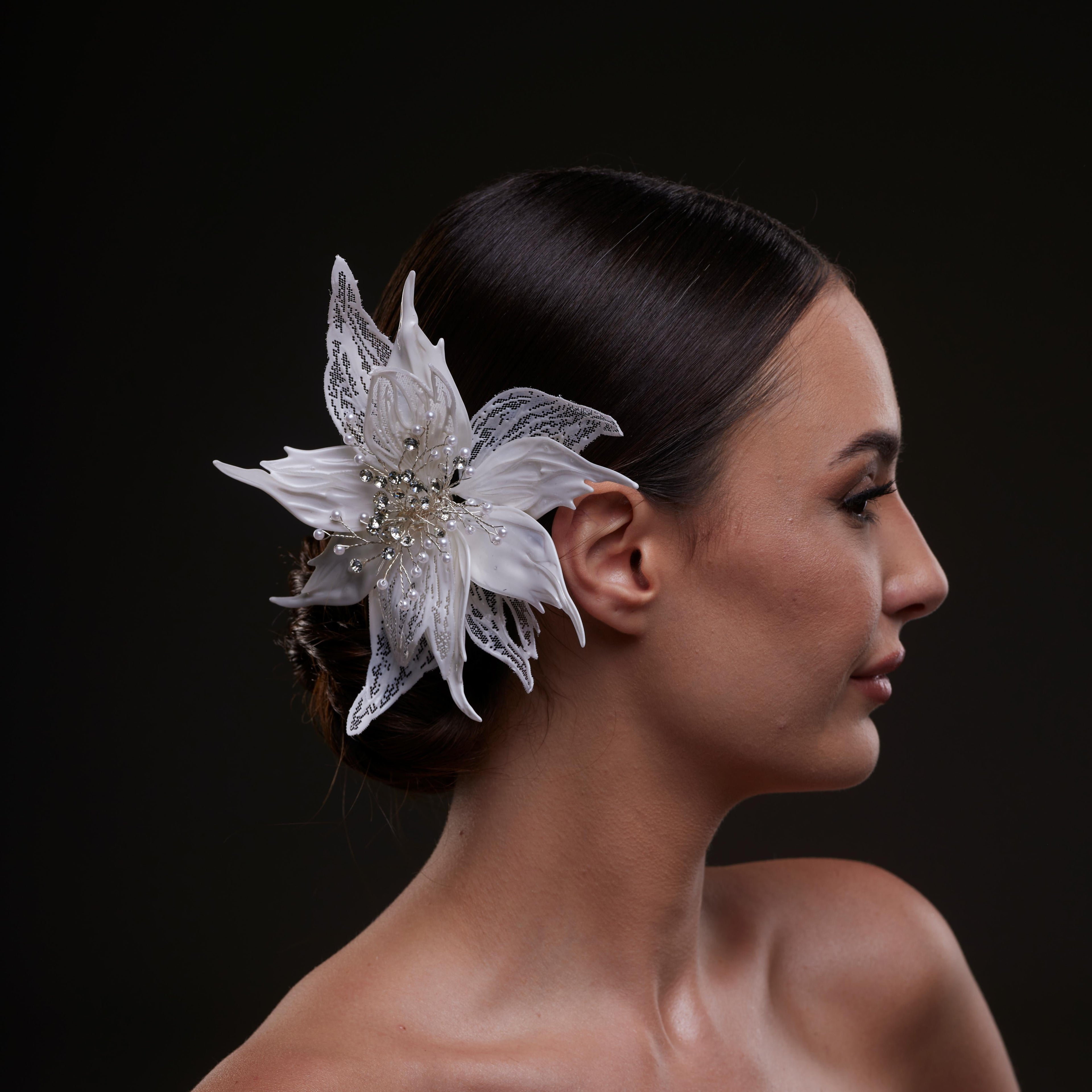 Large White Flower Bridal Hair Comb – Bridal Port