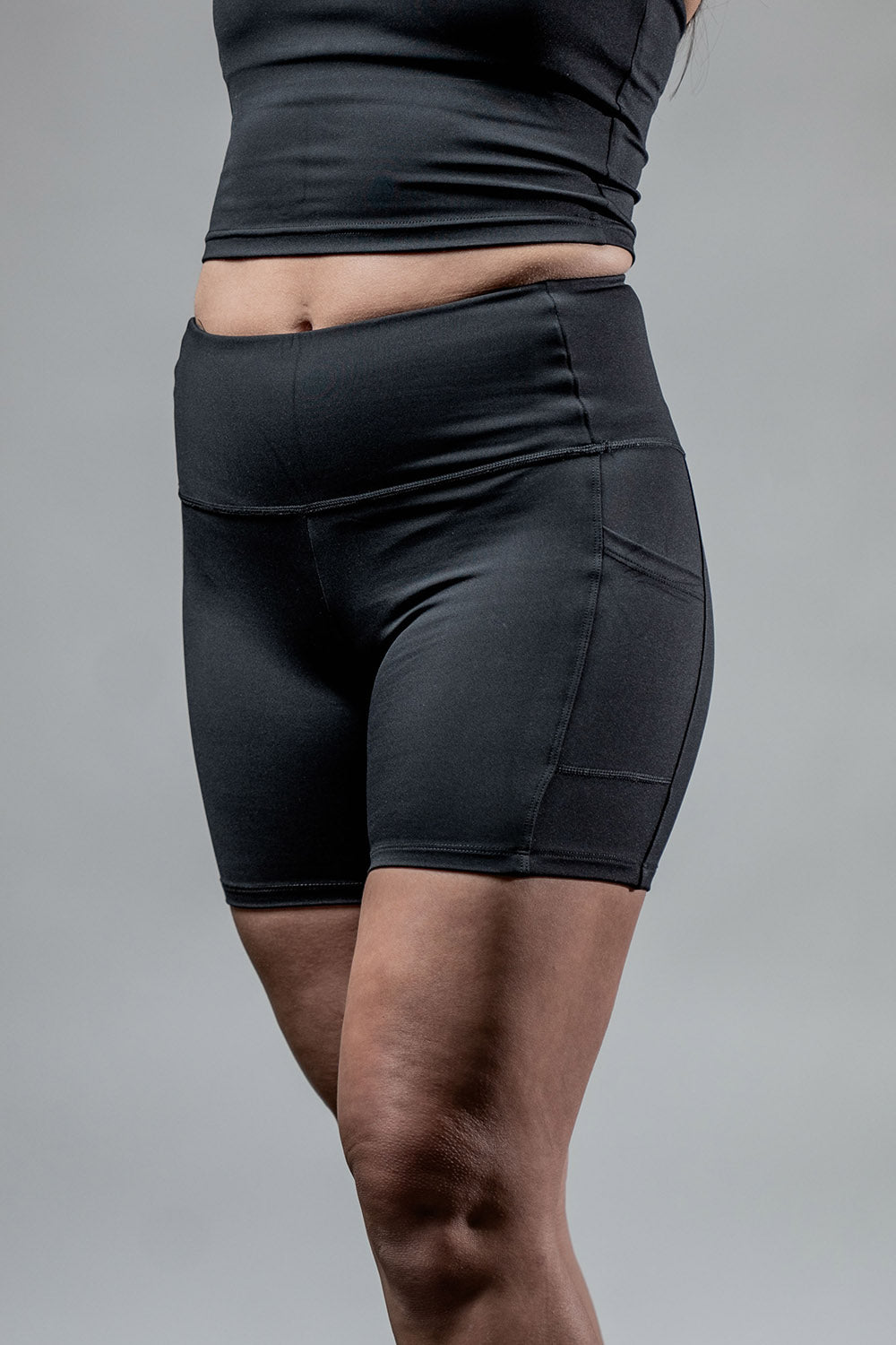 Varlo Women's SOHO Fitness Shorts 5" (Black) — Black detail