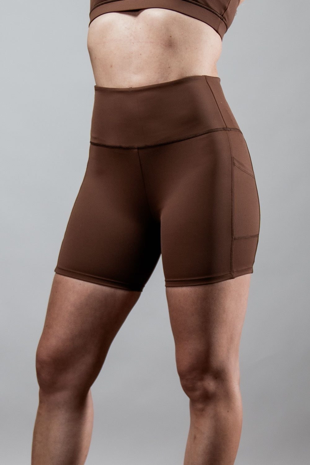 Varlo Women's SOHO Fitness Shorts 5" (City Mocha) — construction detail