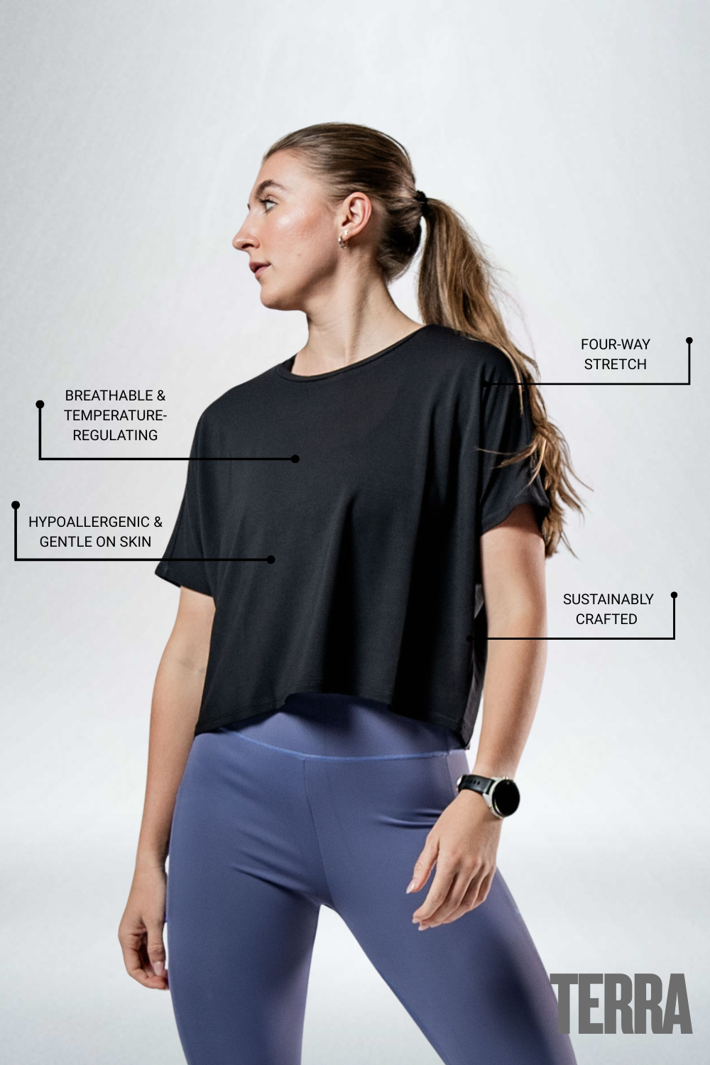 Varlo Women's Terra Recovery Drift Crop (Black) — lifestyle context
