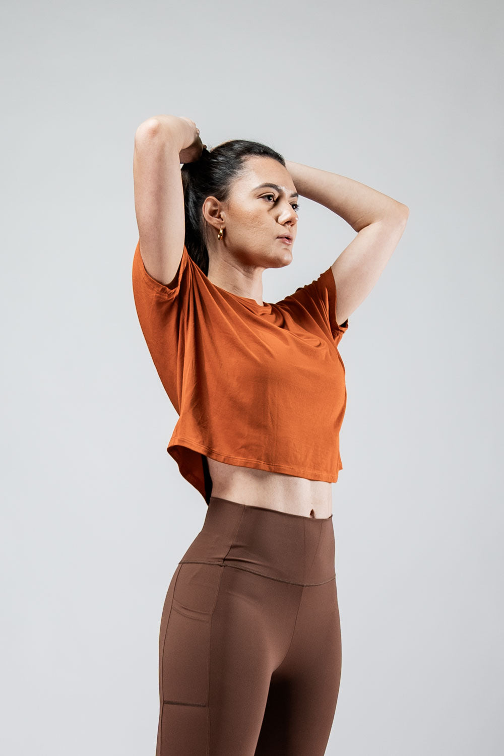Varlo Varlo Women's Terra Recovery Drift Crop (Sunfire Clay) — lifestyle context
