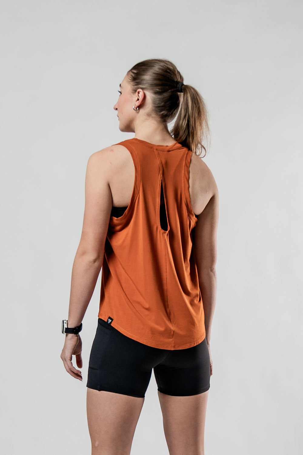 Varlo Women's Terra Recovery Halo Tank (Sunfire Clay) — detail shot 9