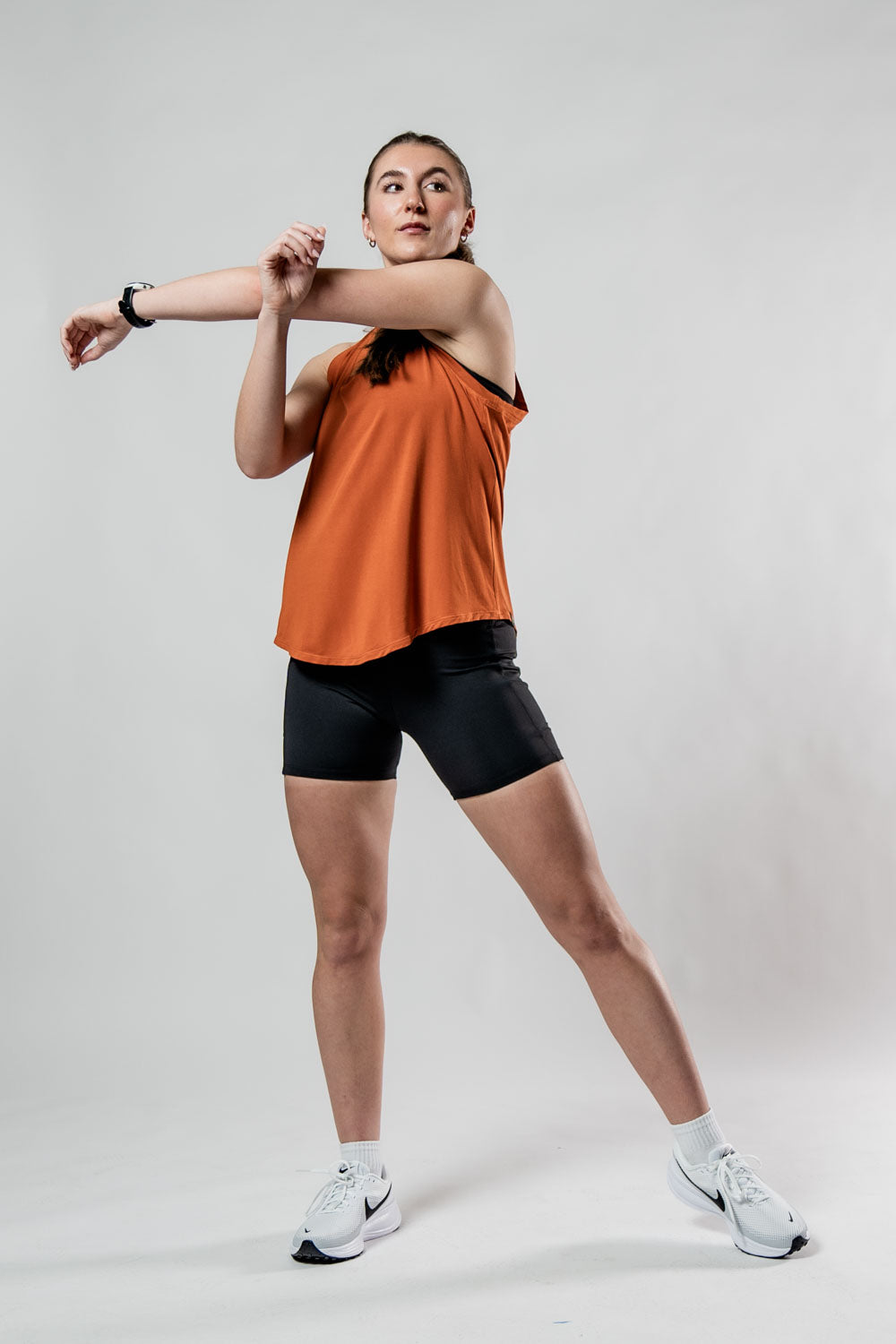 Varlo Varlo Women's Terra Recovery Halo Tank (Sunfire Clay) — comparison shot