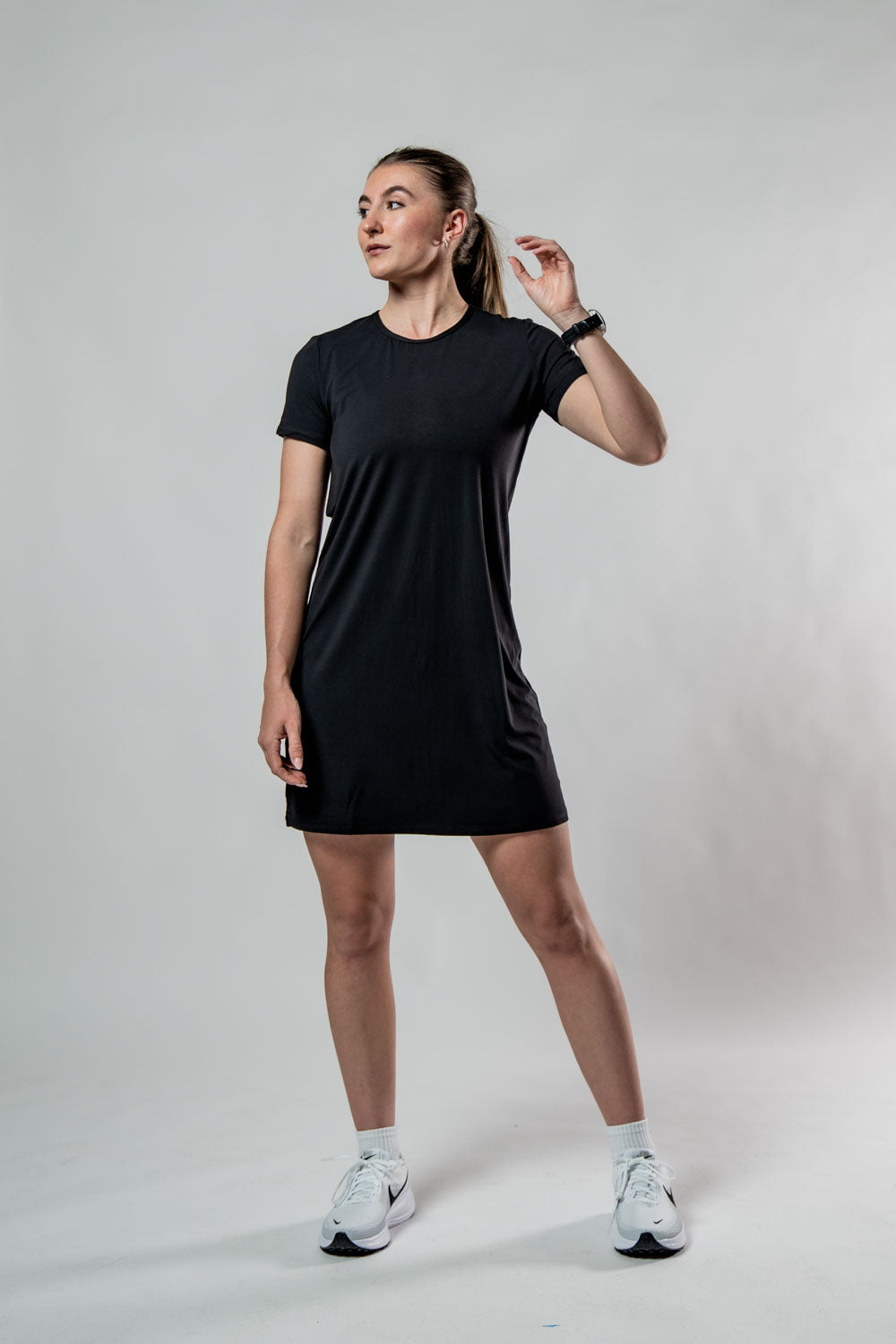 Varlo Women's Terra Recovery Motion Dress (Black) — fabric or material detail