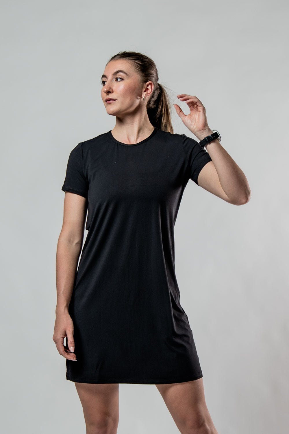 Varlo Women's Terra Recovery Motion Dress (Black) — feature highlight