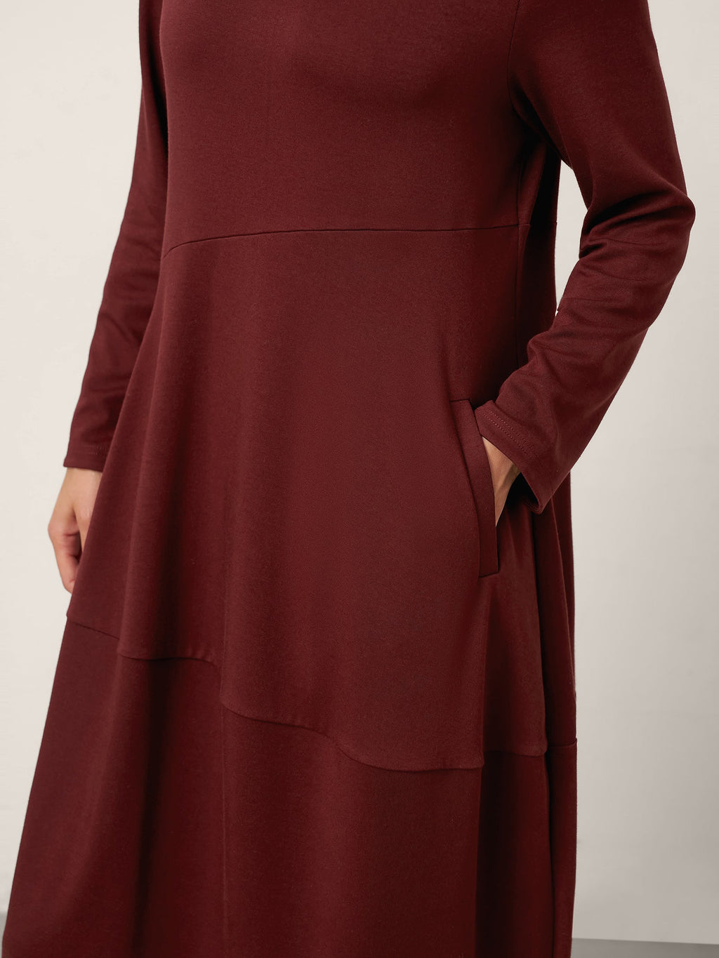 LINTICO LINTICO Wool-Cotton Asymmetric Cocoon Midi Dress AVERIE — detail shot 6