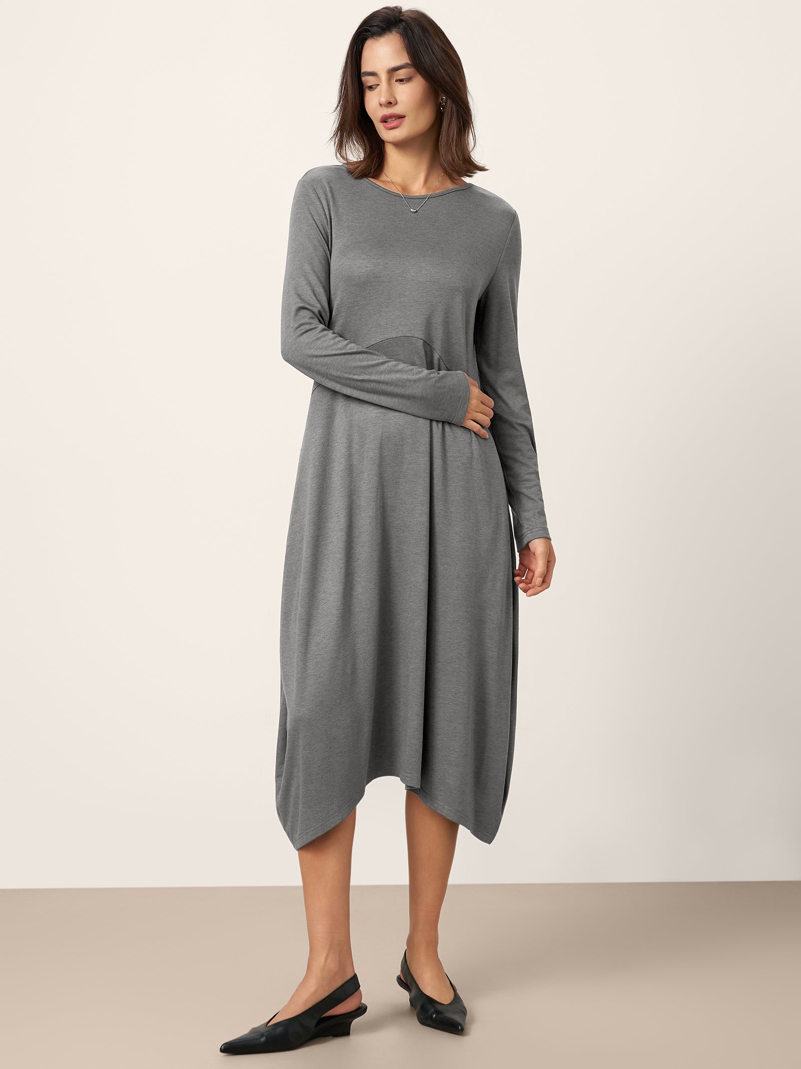 LINTICO LINTICO Wool Cocoon Curved Waist Midi Dress FARRAH — LINTICO branding close-up