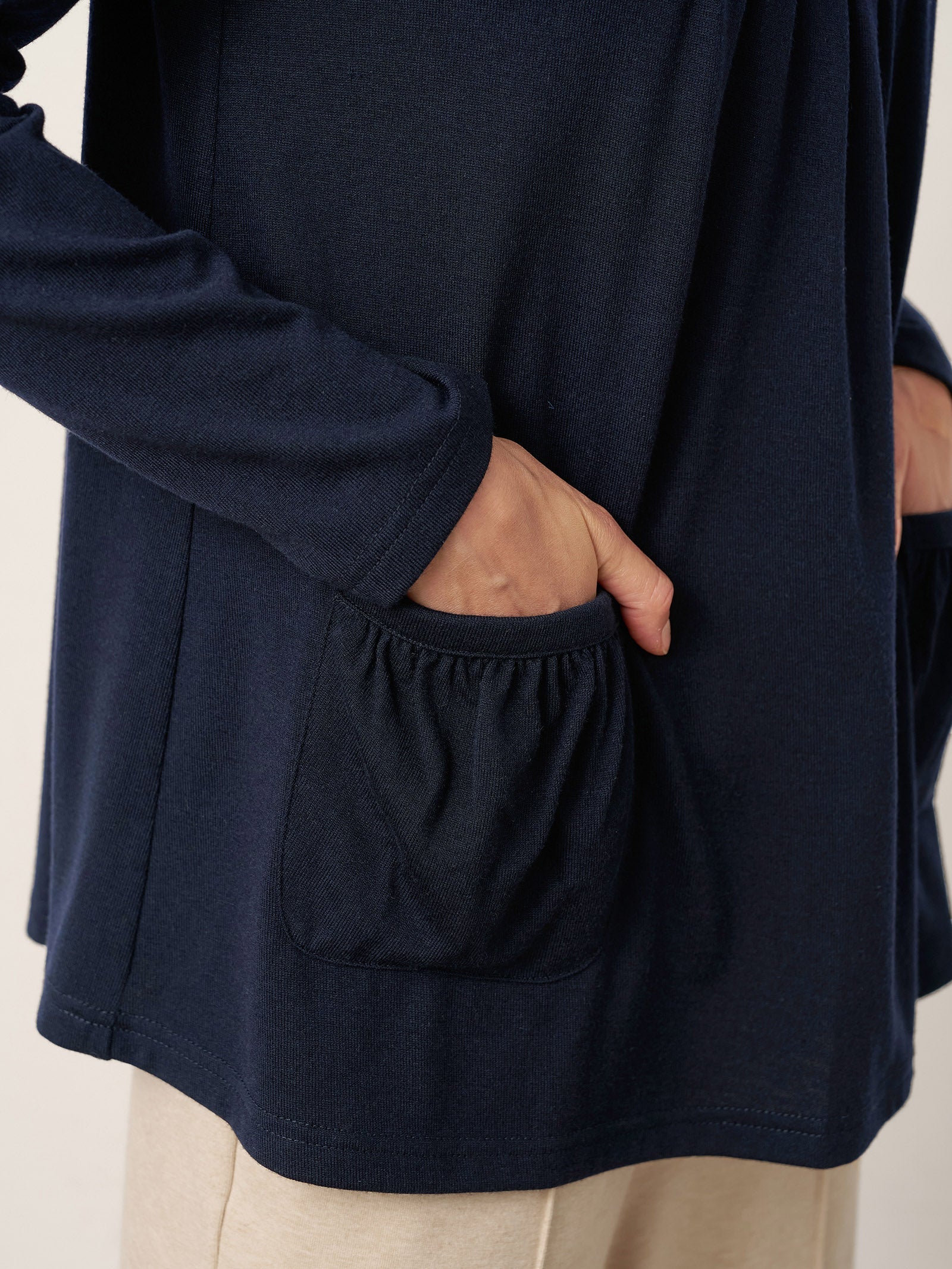 LINTICO LINTICO Wool Pleated Front Long Sleeve Top IVA — detail shot 7