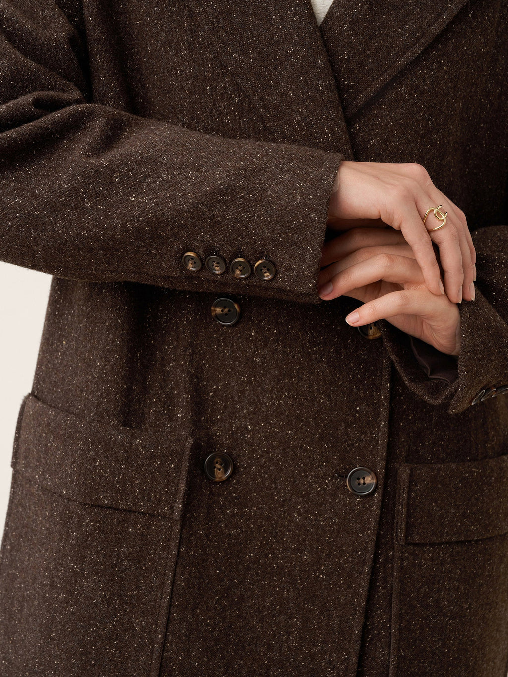 LINTICO Wool Silk Double-Breasted Lapel Coat SAPPHIRE — detail shot 8