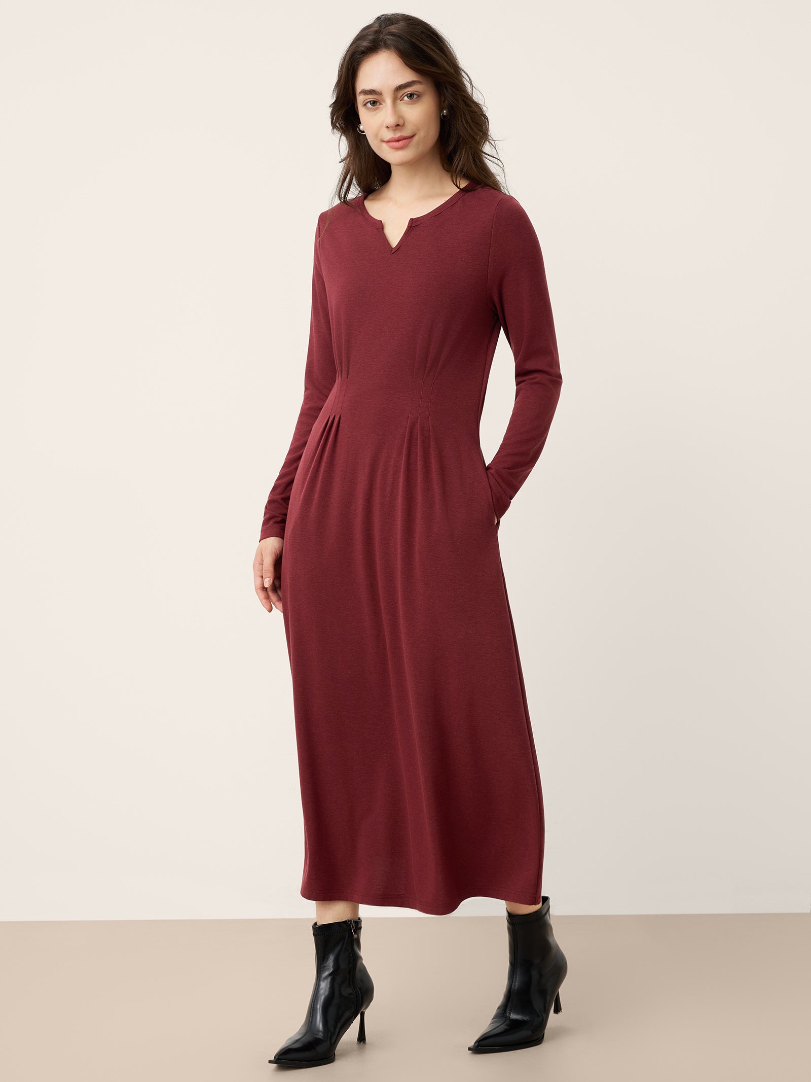 LINTICO Wool Lyocell Sculpted Inverted Pleat Midi Dress DARIA — LINTICO branding close-up