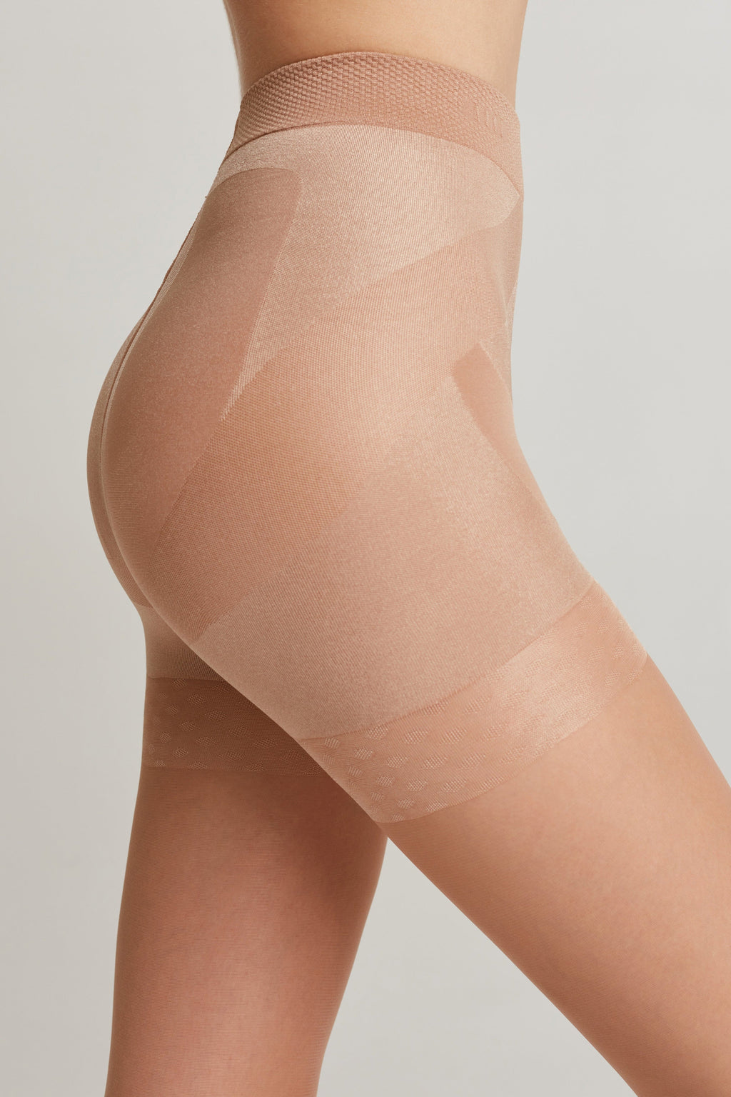 TheRanok.com Tights Conte X-Press 20 Den - Body Shaping — lifestyle context