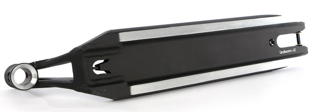 Ethic Lindworm V2 Scooter Deck - Black, detail view