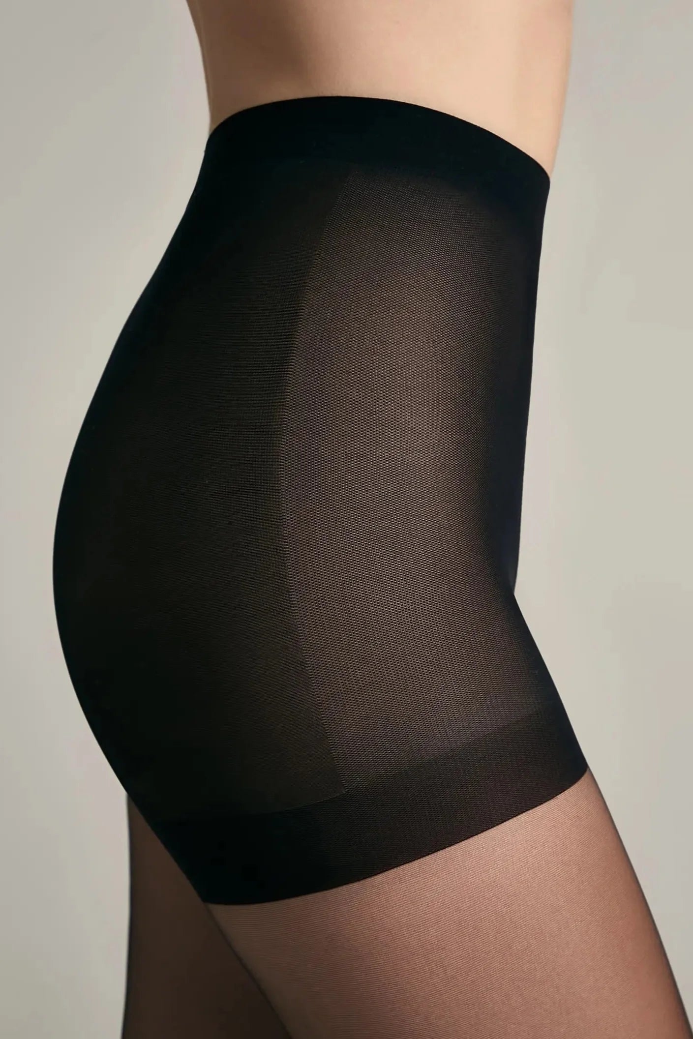 TheRanok.com Tights Conte Balance 15 Den - Push-Up Effect — main product shot