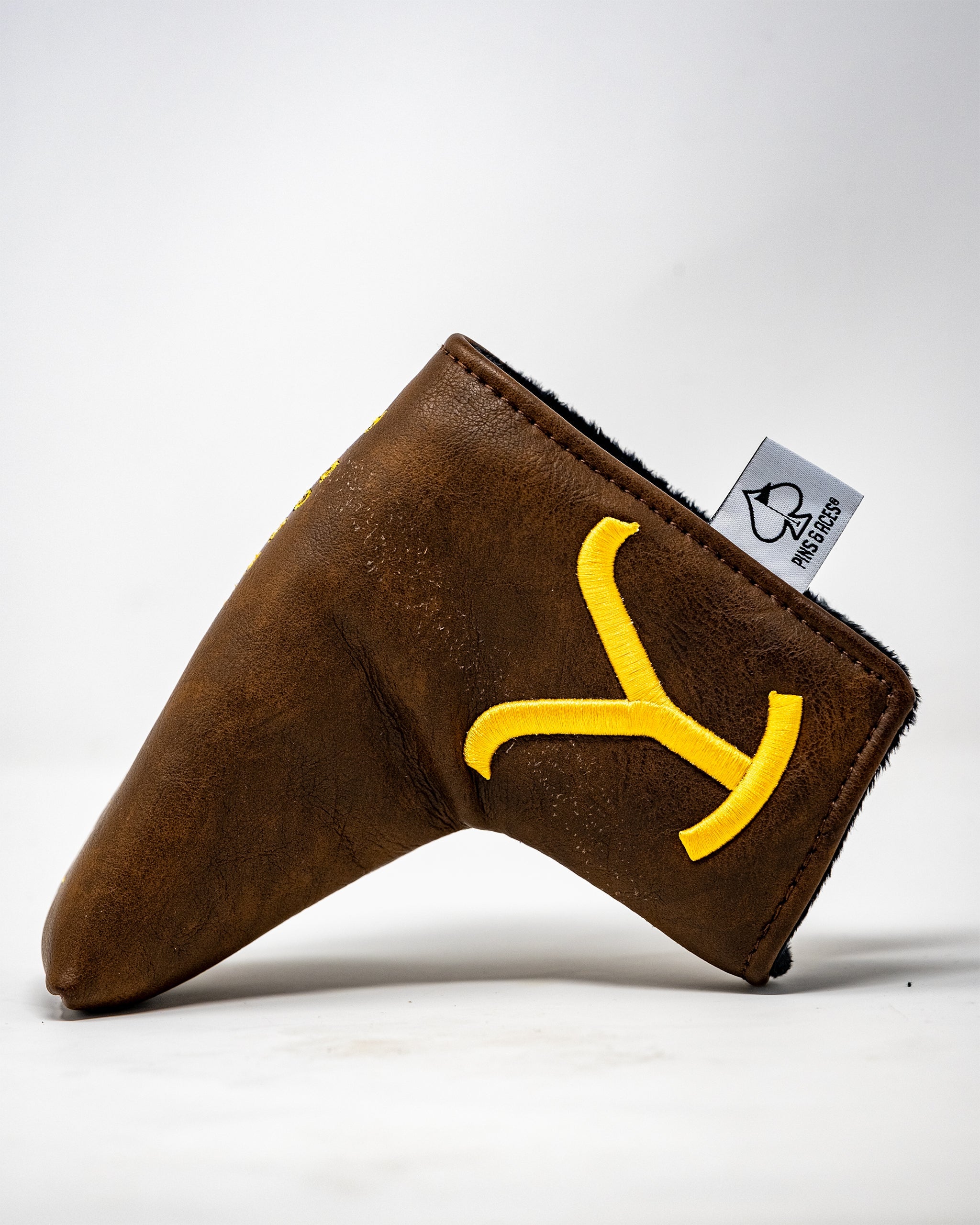 Yellowstone Putter Cover - Blade – Pins and Aces, view 21