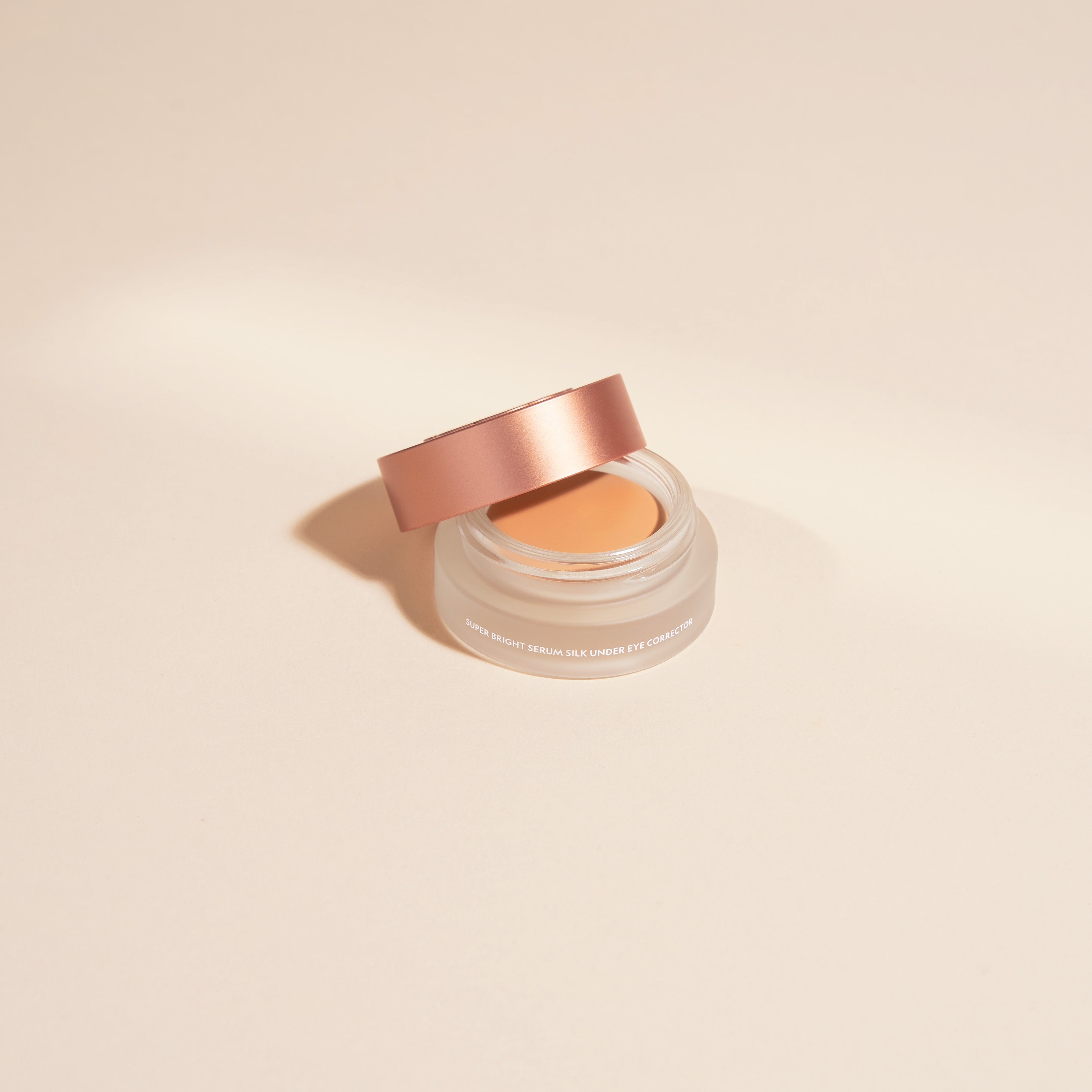 Super Bright Dark Circle Serum Peptide Corrector by YENSA — detail shot 5