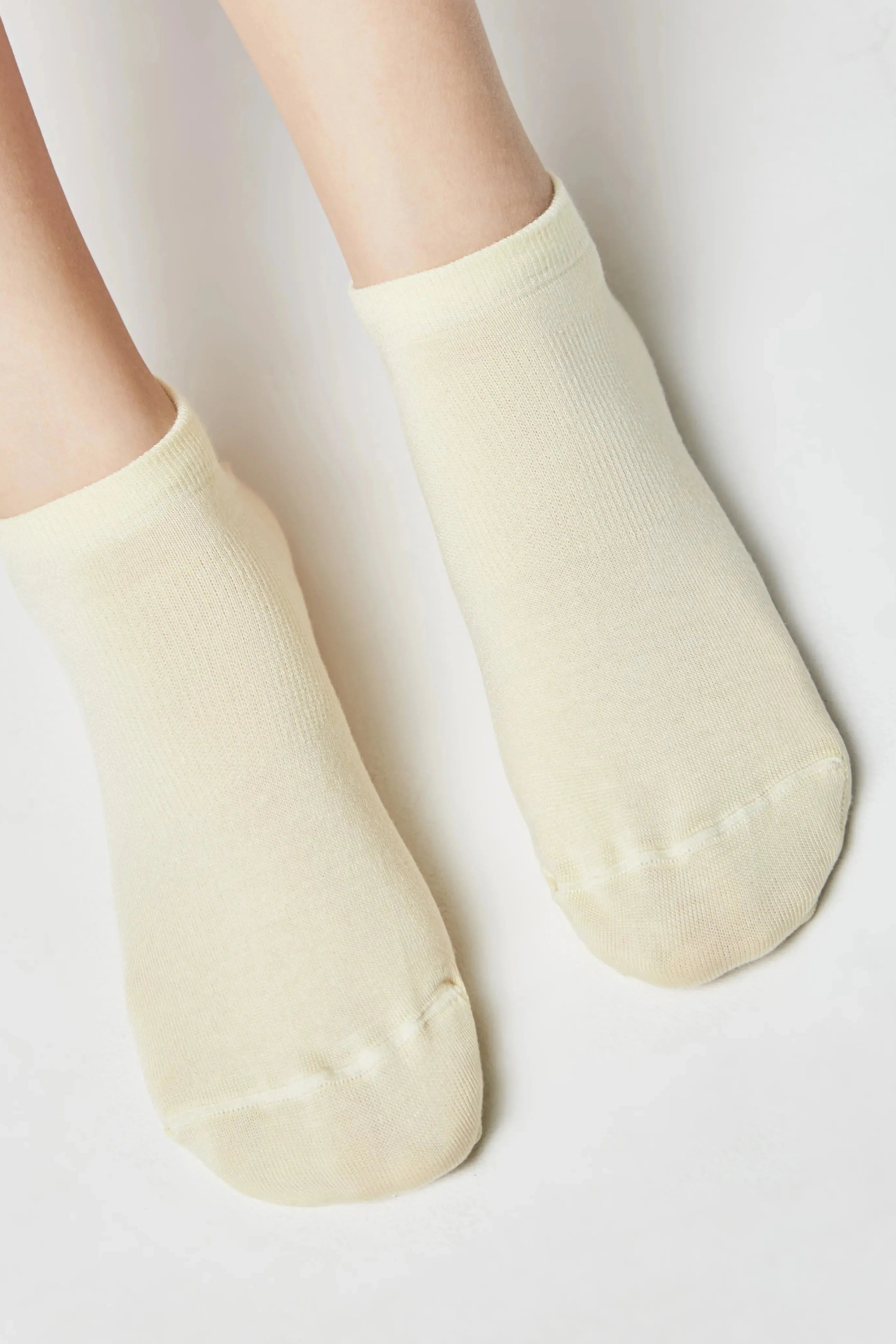 TheRanok.com Viscose Ankle Socks Conte Active - Ultra Short 079 — detail close-up