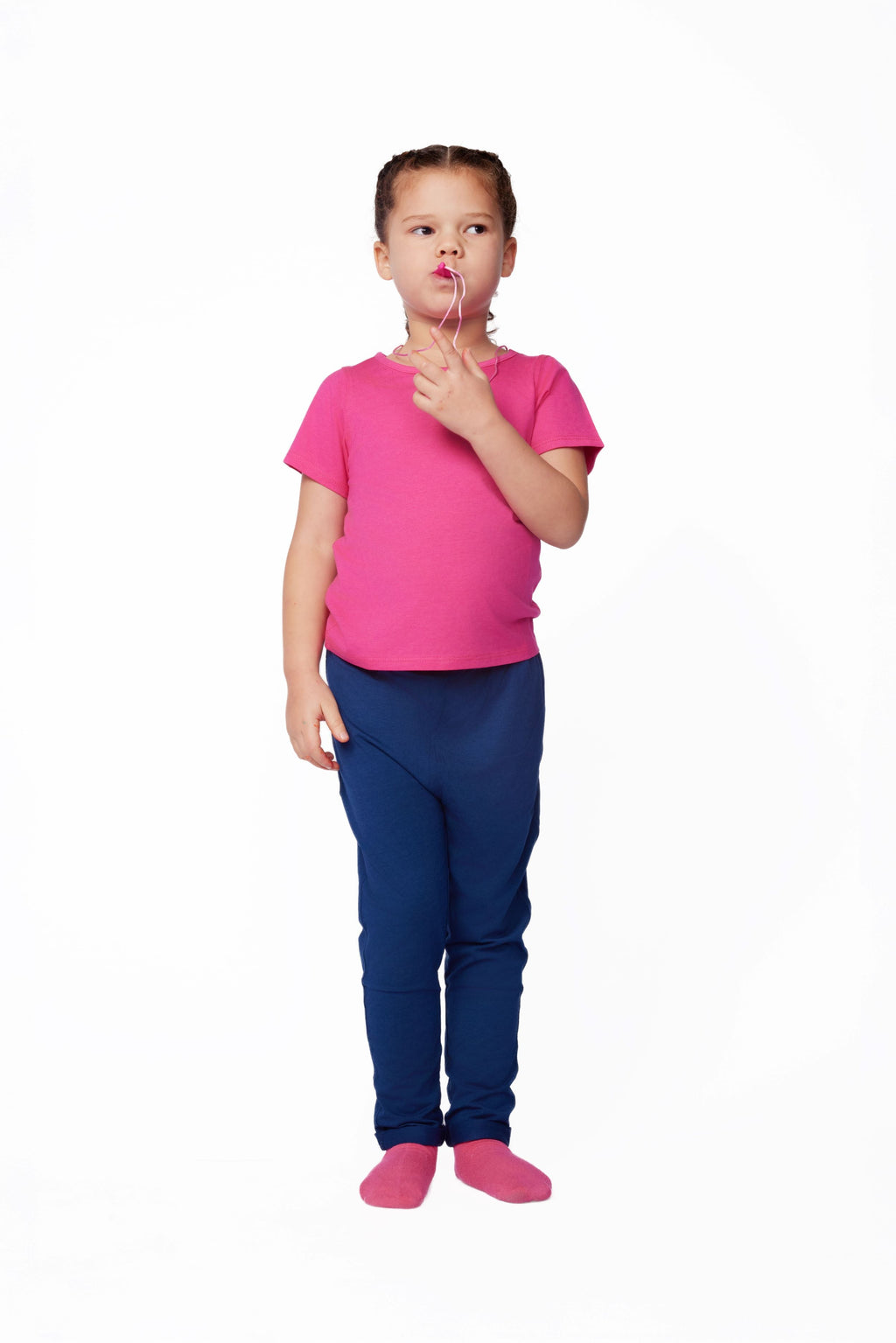 ParkerandTalia The Everyday Sensory Friendly Jogger: Navy — sensory-friendly jogger — detail view