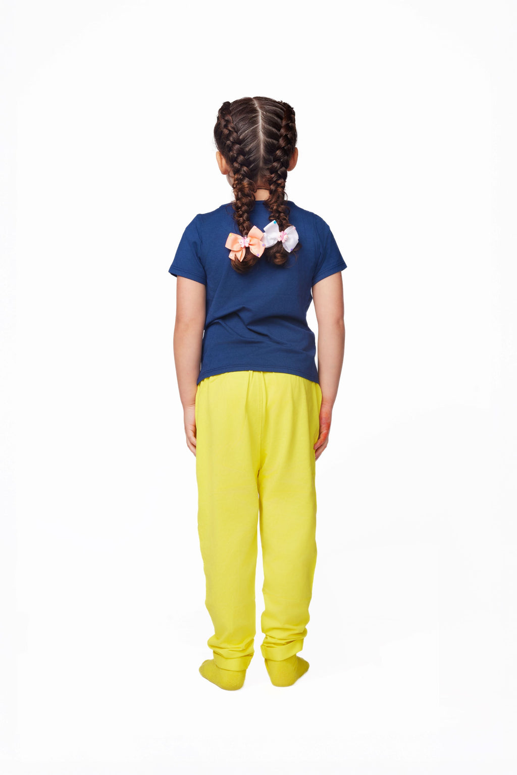 ParkerandTalia The Everyday Sensory Friendly Jogger: Yellow — in-use photo