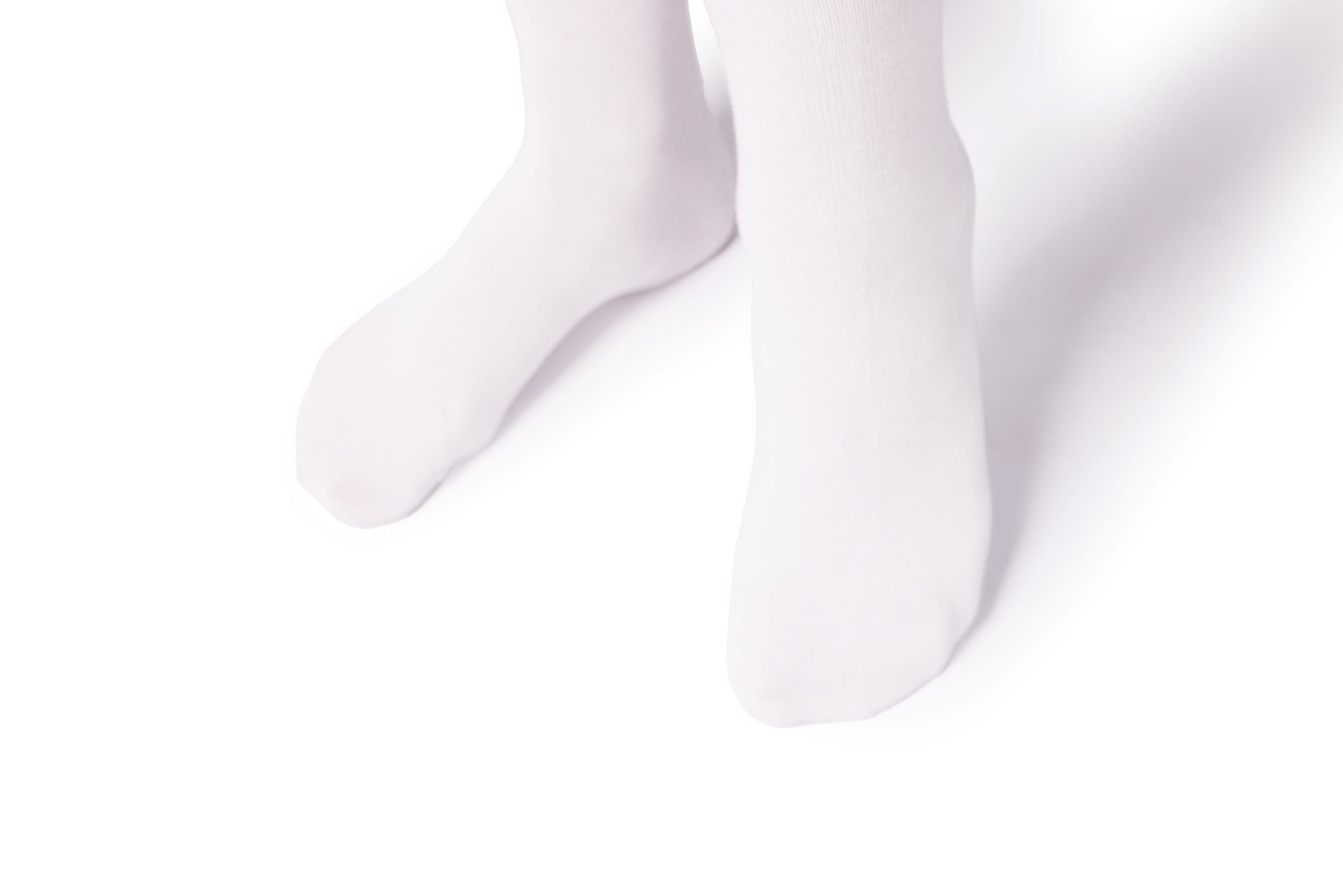 ParkerandTalia SmoothToe™ Crew Socks – 5 Pack — product on model