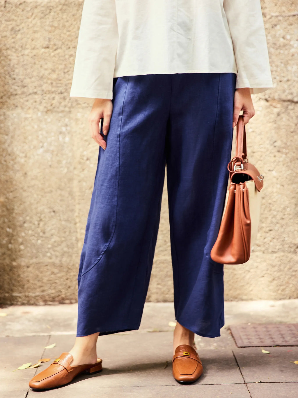LINTICO 100% Linen Classic Ankle Pants ZOE — construction detail