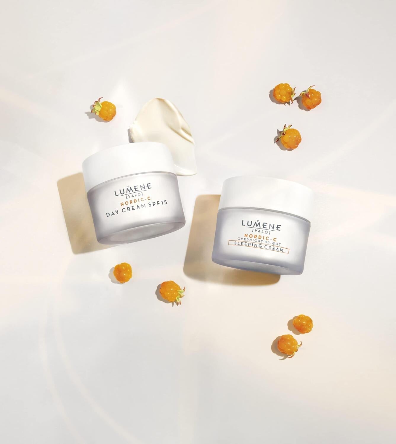 Lumene Day Cream SPF 15 Vitamin C illuminator & anti -stain day cream 50 ml