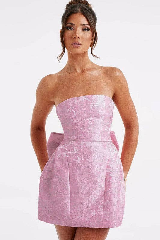 Pretty Little Patriot Pretty Little Patriot Sexy Marilyn Pink Strapless Bow Dress — lifestyle worn / used context