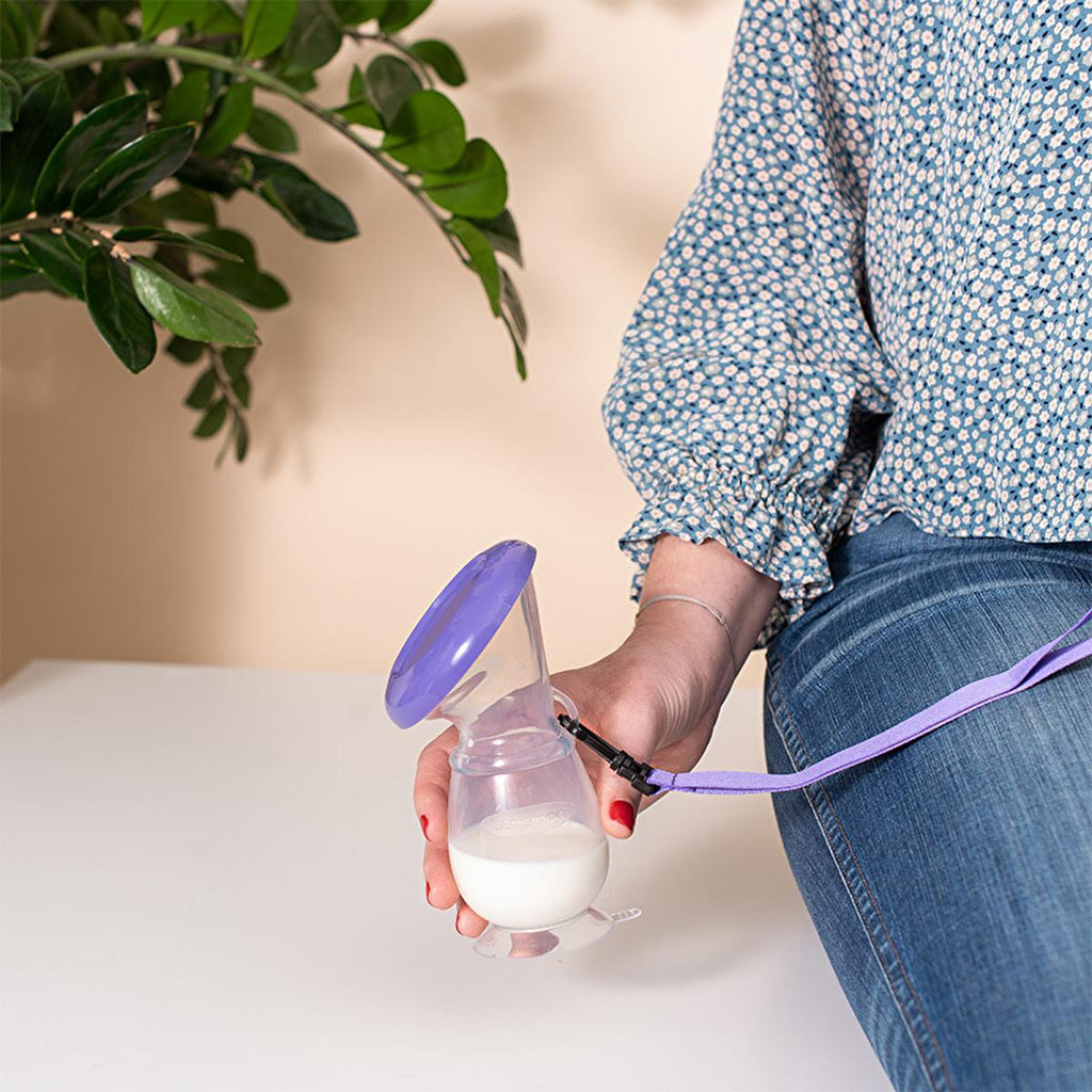Lansinoh Silicone Breast Pump - Manual, Portable, and Easy-to-Use Breastfeeding Accessory for New Mothers