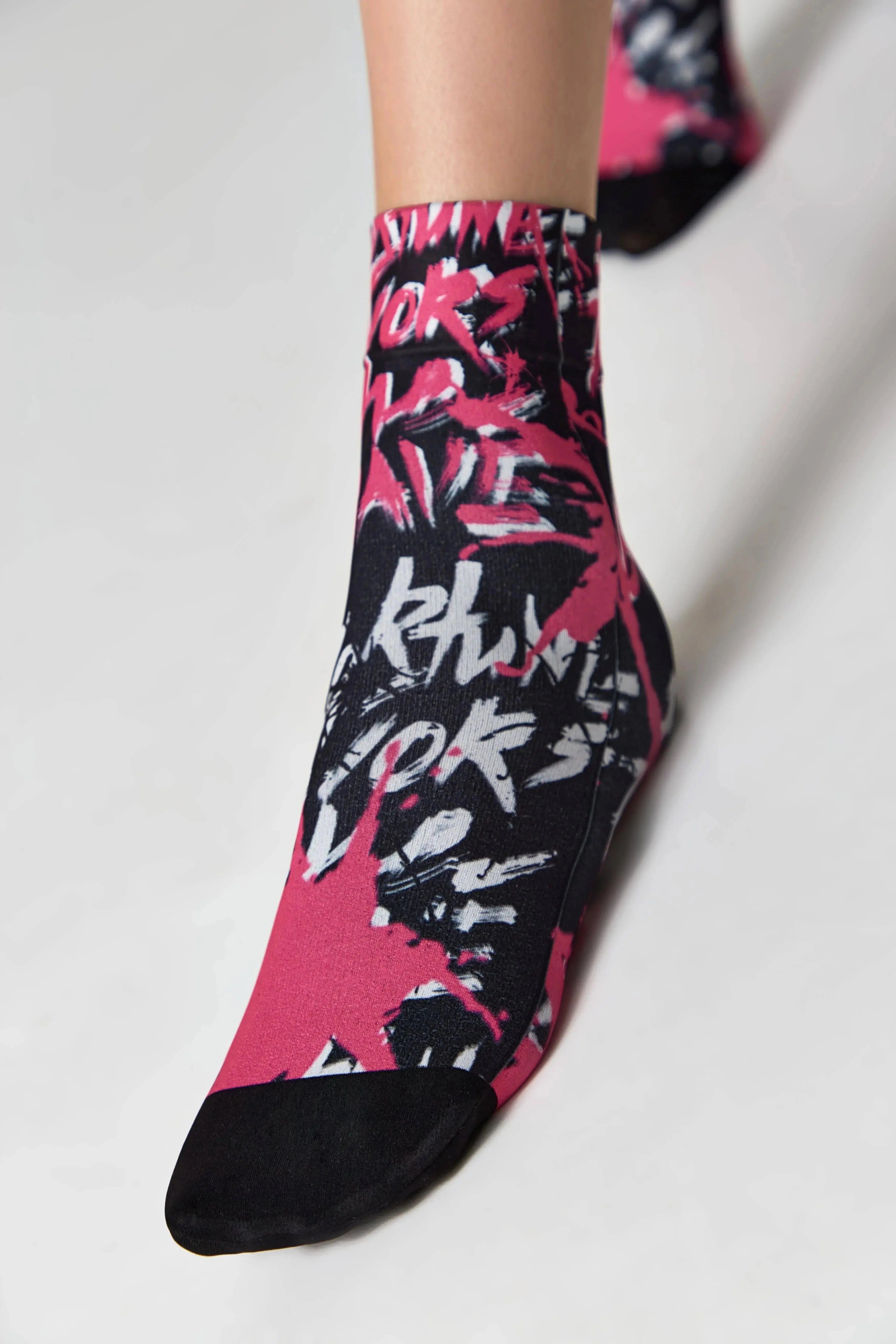 TheRanok.com Dense Socks Conte Fantasy 912 - Fortune Pattern — main product shot