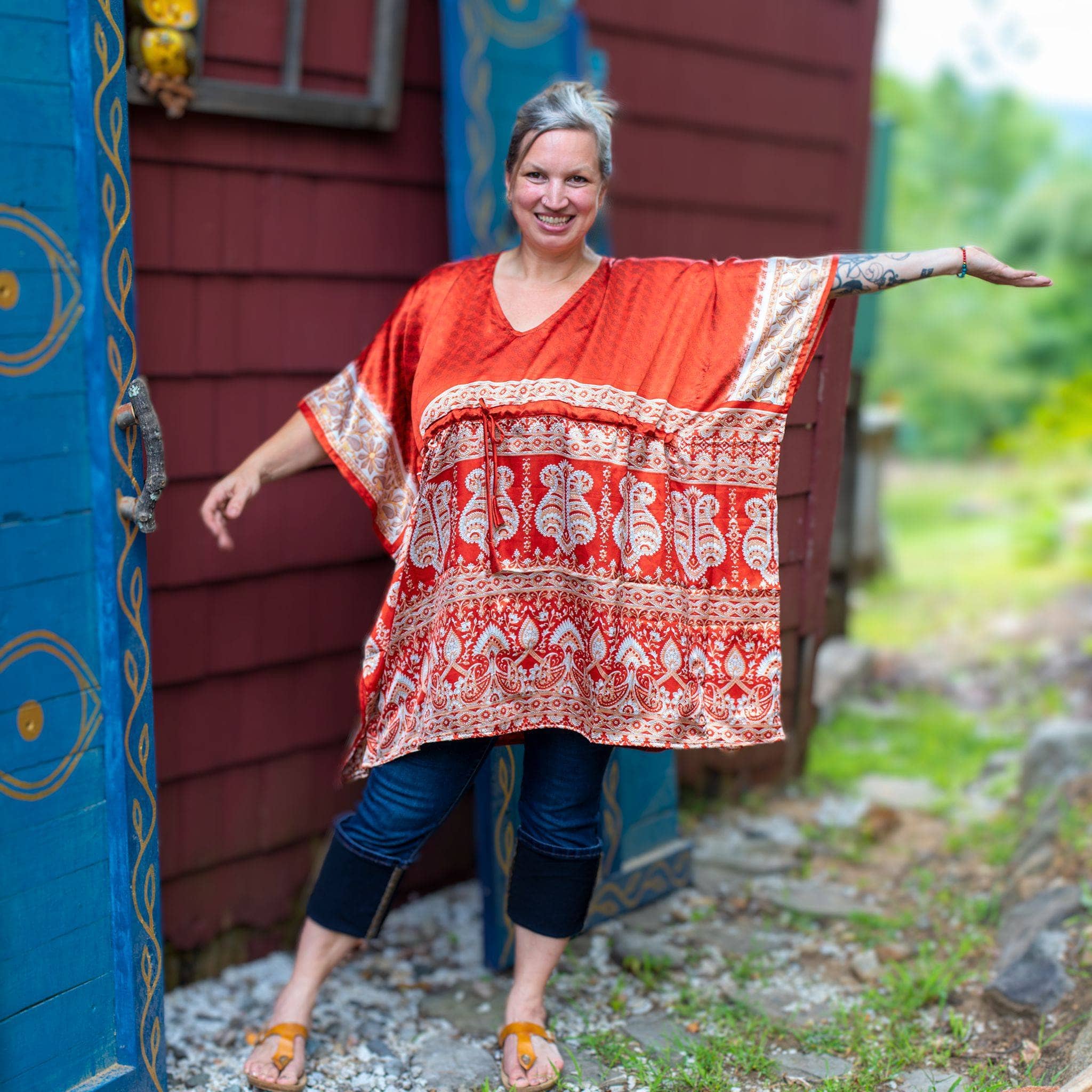Darn Good Yarn Seconds and Surplus Aanya Adjustable Short Kaftan — main product shot