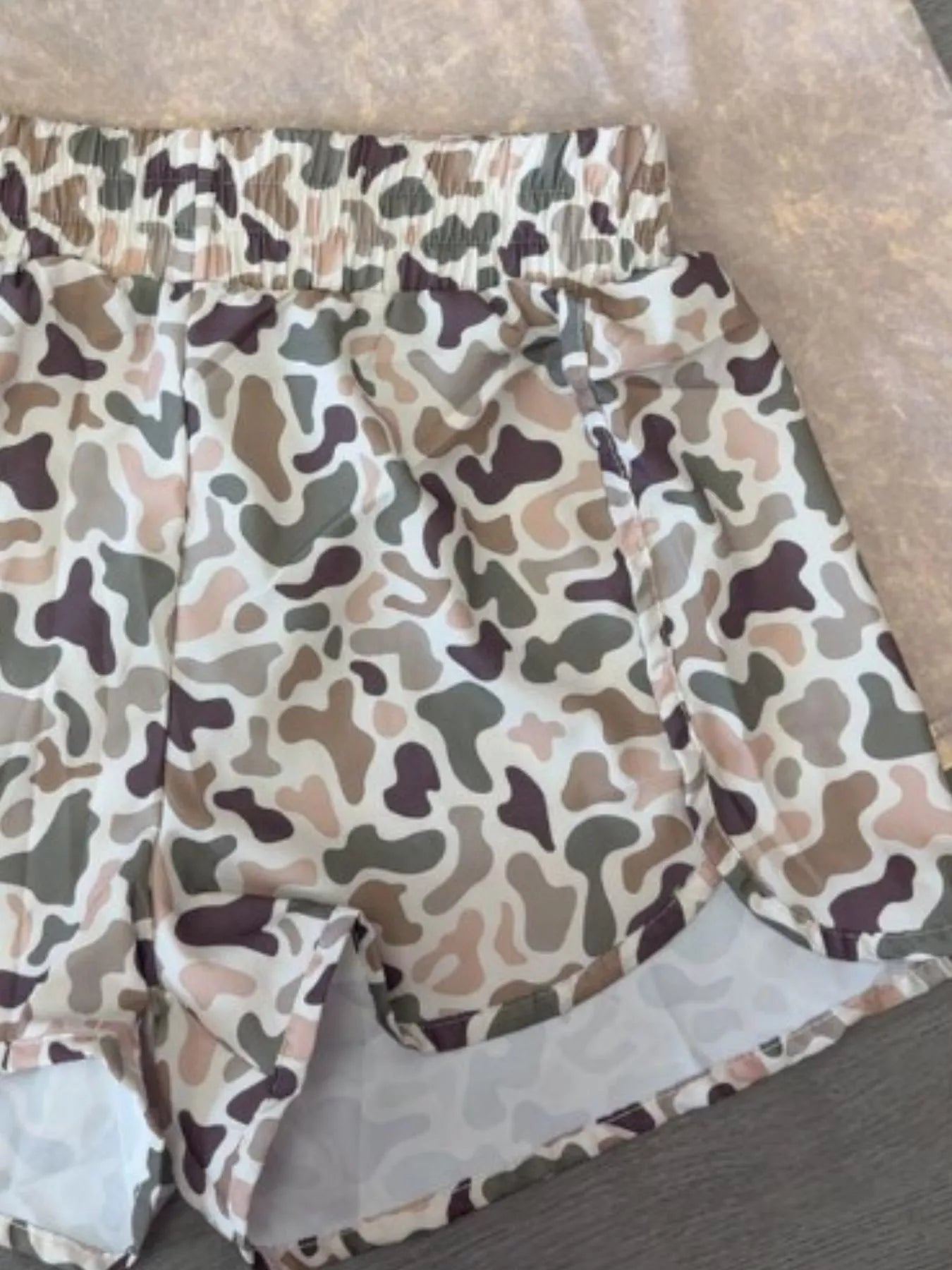 Camo Print Elastic Waist Shorts
