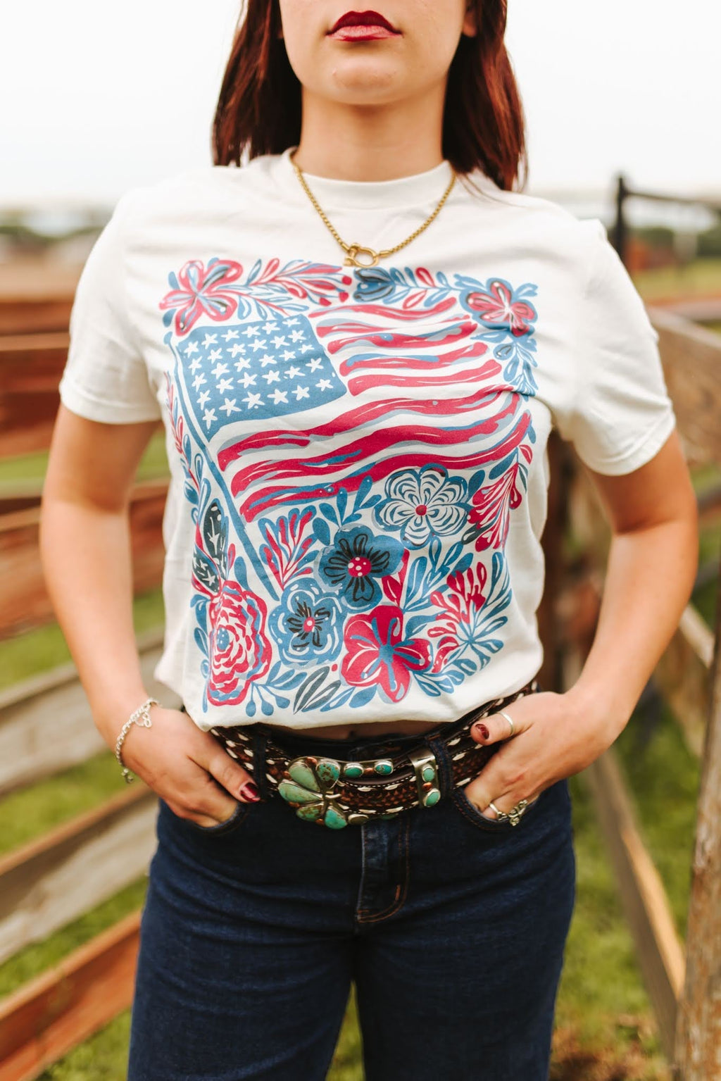 Wild Junkie American Freedom Flowers Graphic Tee — construction detail