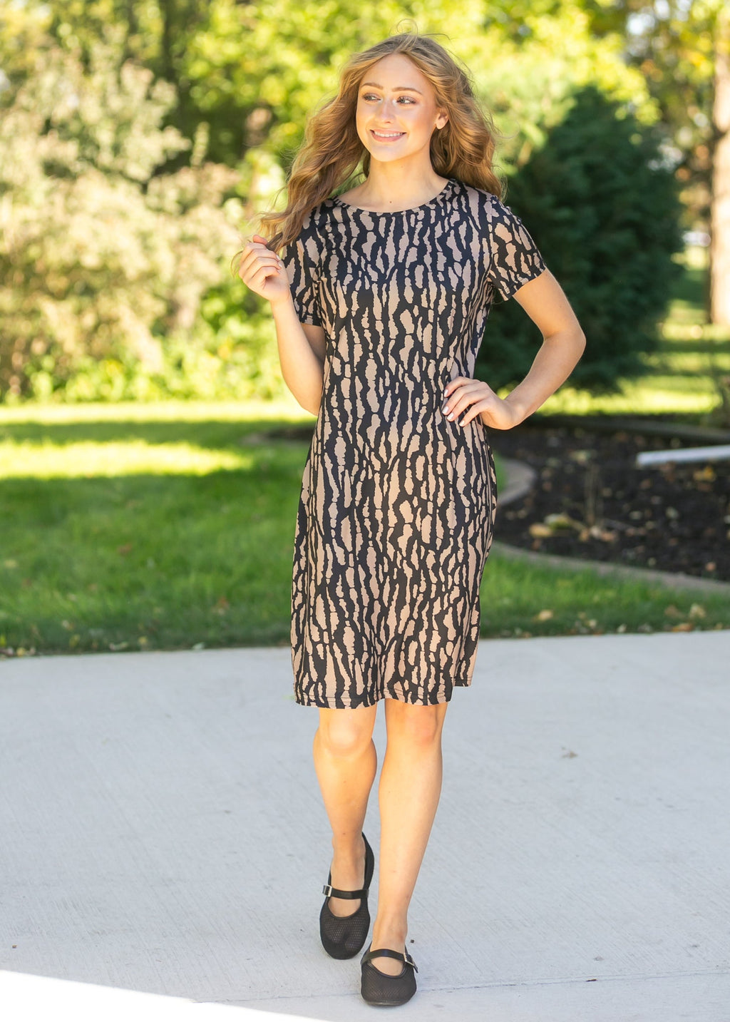 Inherit Co. Annabella Shift Midi Dress - FINAL SALE — size reference