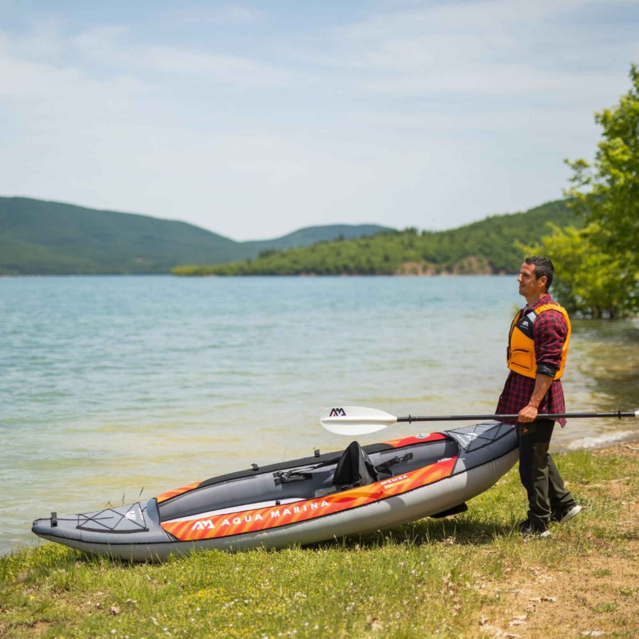 Aqua Marina Memba 330 10FT 1-Person Ultra Stiff Touring Kayak With Double Wall Fabric Floor [ME-330] (SAK56789) – SAKSBY WHOL