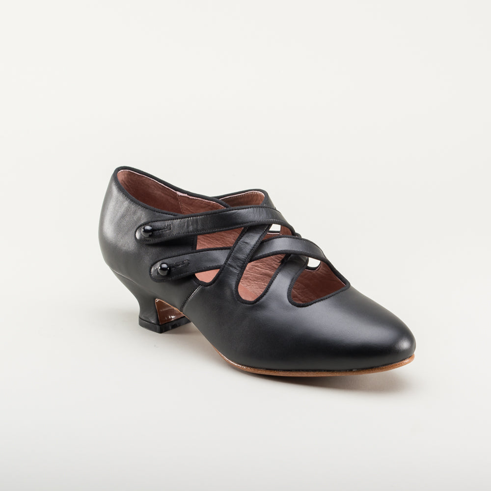 American Duchess Astoria Edwardian Leather Shoes (Black) — lifestyle context