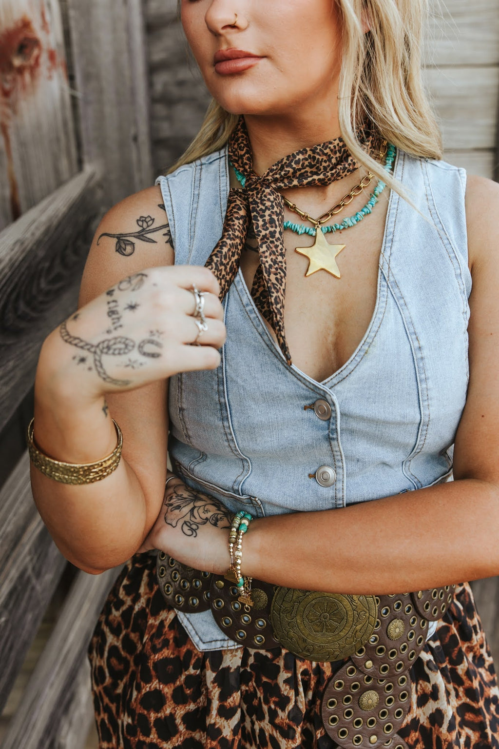 Wild Junkie Authentic Turquoise Chips Beaded Necklace — alternative angle