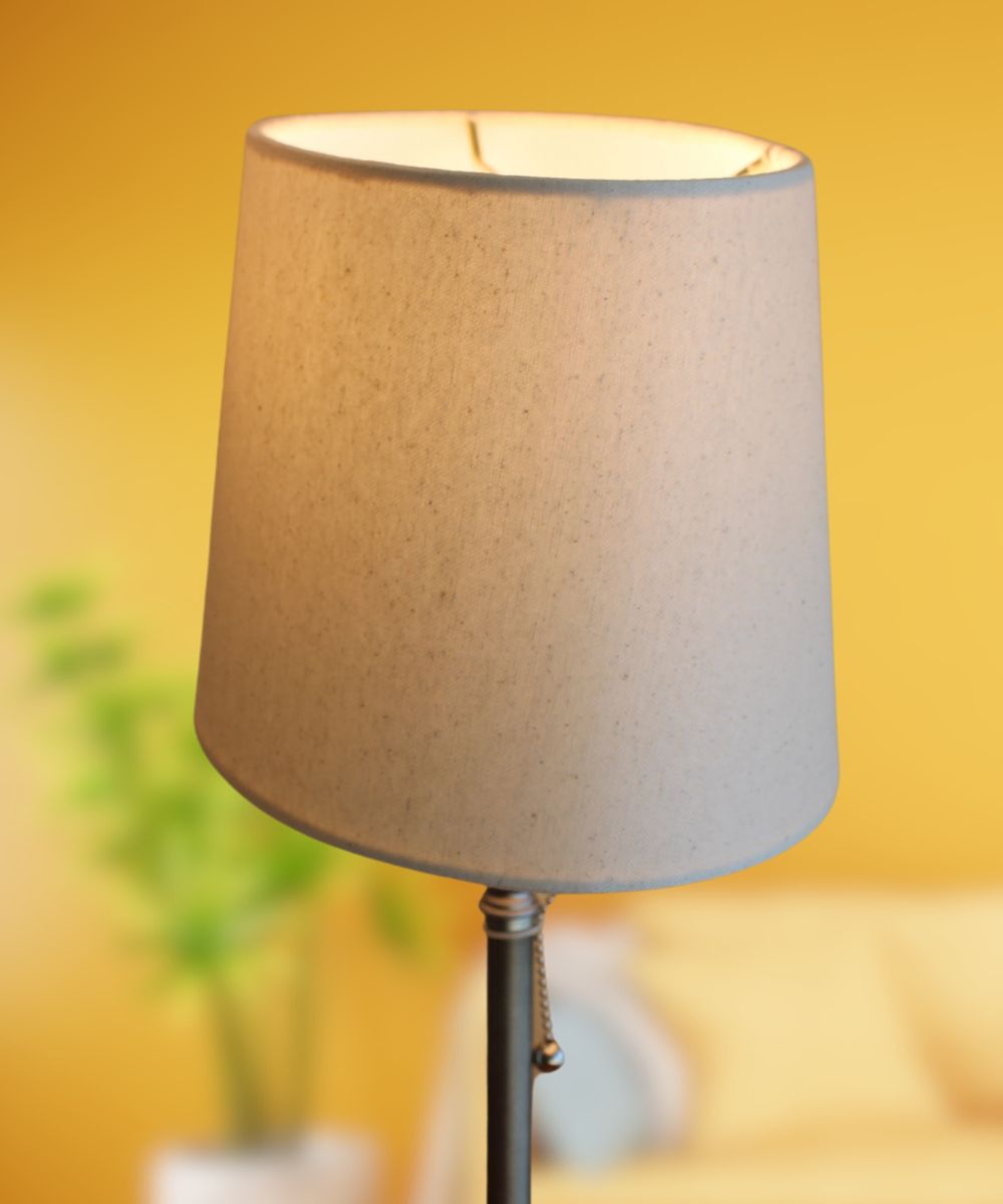 (6.5x10) Top (8x12) Bottom x 7.5H Hardback Oval Drum Lampshade, Light Oatmeal Off-White – LampsUSA, view 4